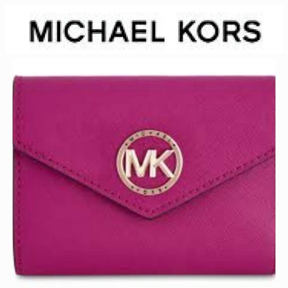Michael Kors Greenwich Medium Envelope Trifold Leather Wallet- Wild Berry - Picture 1 of 11